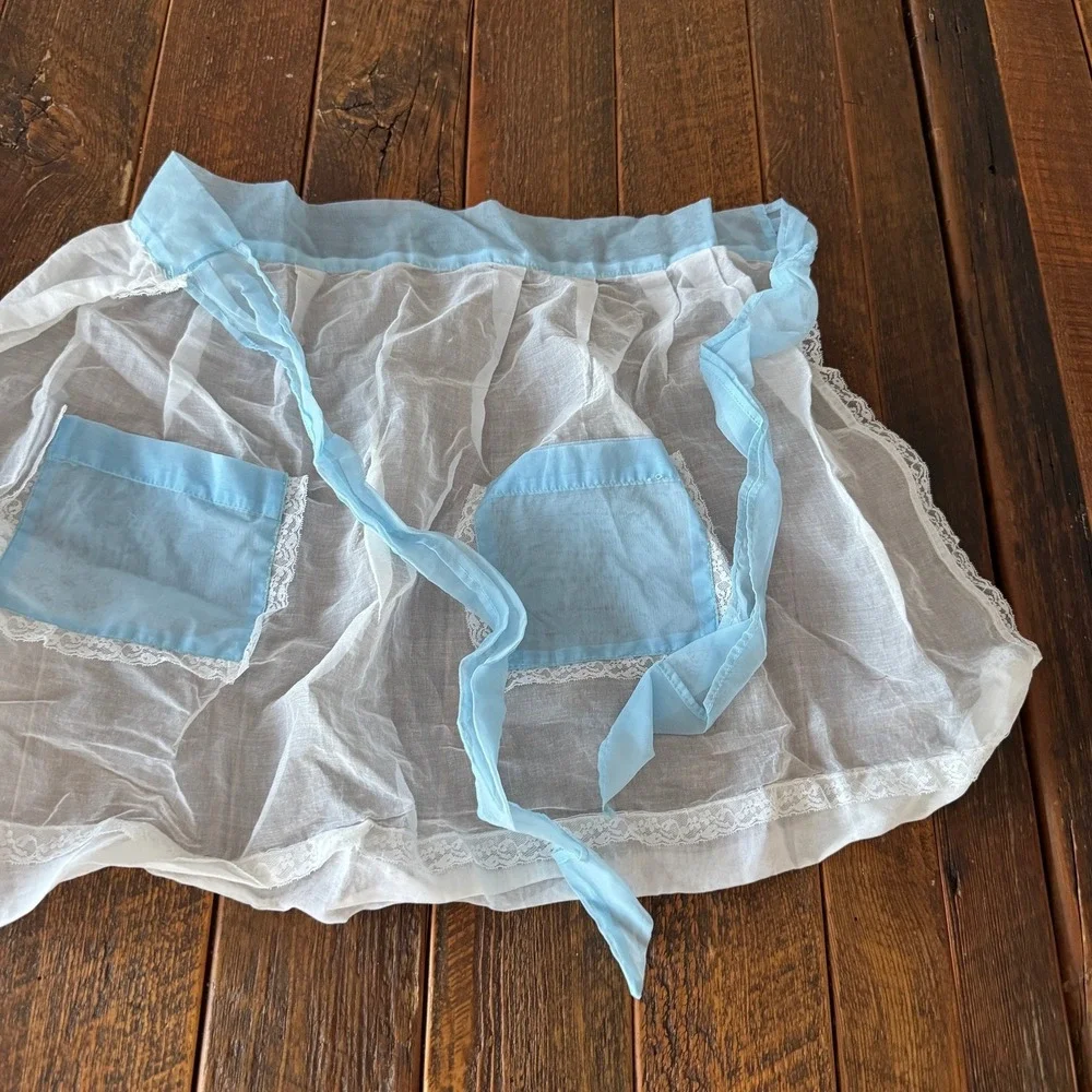 Vintage Sheer White Organza Half Apron‎ Blue Lace Trim Pockets Retro 1950s Style